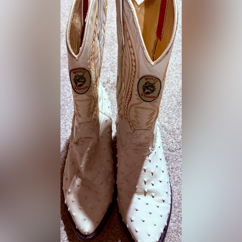 White Leather Boots with Intricate Stitching and Tall Shaft - Picture 3 of 14